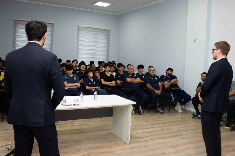  AFFA "Kəpəz"in akademiyasında danışılmış oyunlarla bağlı...