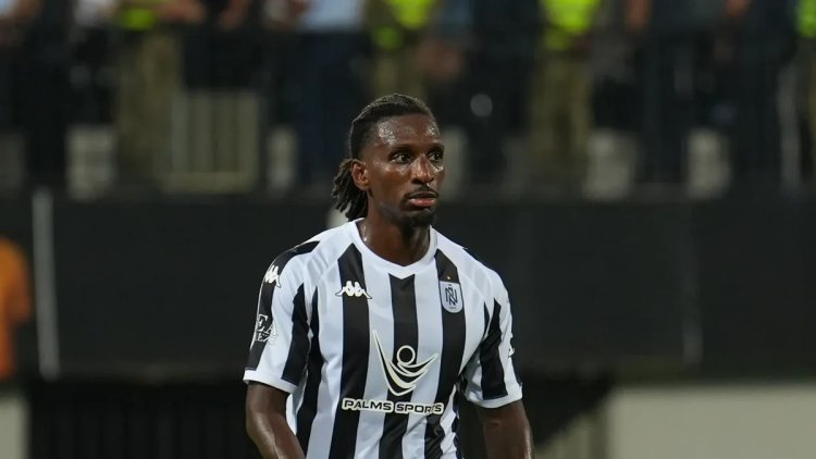 "Neftçi"nin futbolçusu Messiyə qarşı matçda forma geyinə bilər