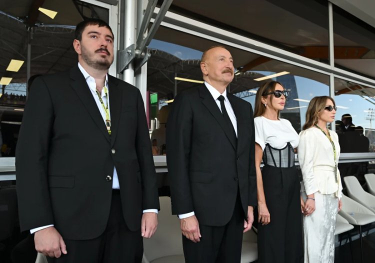 Azərbaycan prezidenti və ailəsi Formula 1 yarışını izləyirlər