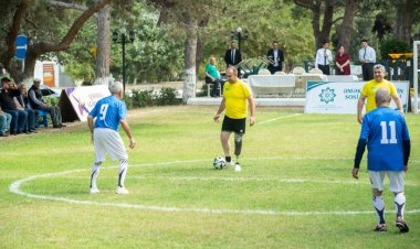  Ahıllar və müharibə əlilləri arasında futbol yarışı keçirilib