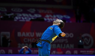 Əhməd Yusifov dünya çempionu oldu! 
