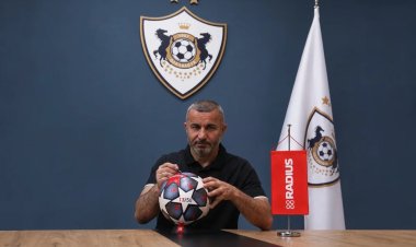 Qurban Qurbanovun imzasını daşıyan xüsusi dizaynlı top hazırlandı