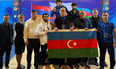  Qasım İsmayılov Avropa birinciliyində 3 medal qazandı