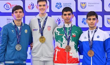  Şamo Kamilov Polşada dünya çempionu adını qazandı
