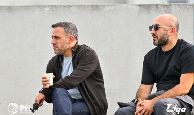 Azərbaycan millisinin baş məşqçisi 1-ci Liqanın mərkəzi oyununda 