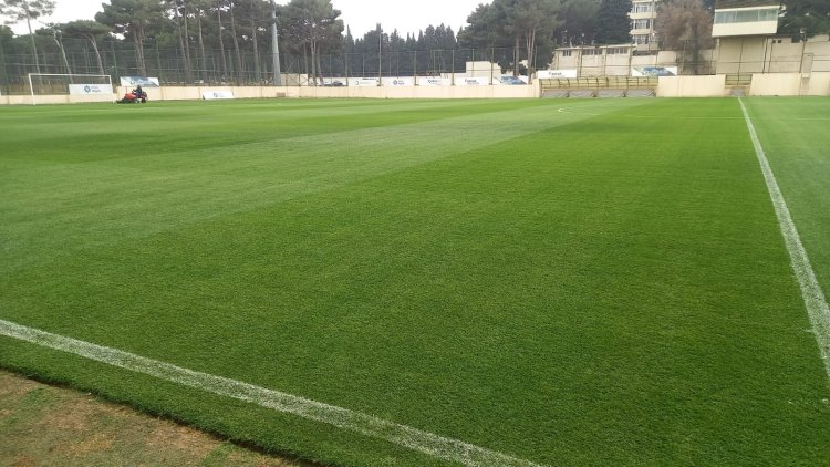 Mehdi Hüseynzadə adına Sumqayıt şəhər stadionunda işlər yubanır