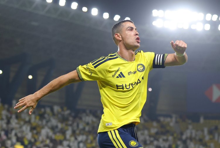 Ronaldo "Neftçi" ilə qarşılaşmada fərqlənib qol sayını 981-ə çatdırdı